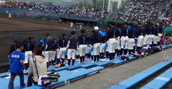 P4190067西日本短大付属野球部員　１００名位いたのでは